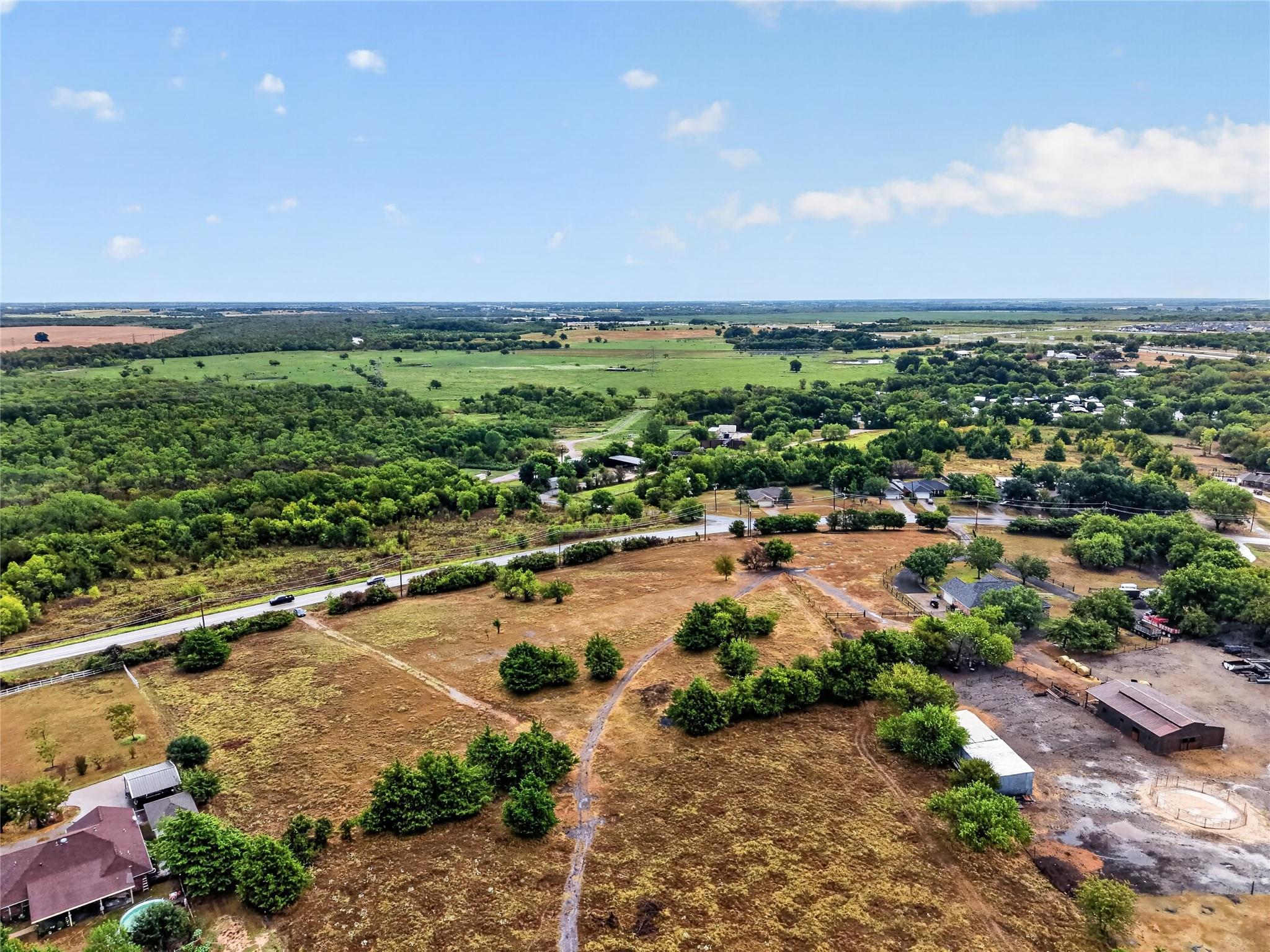 main property photo 14