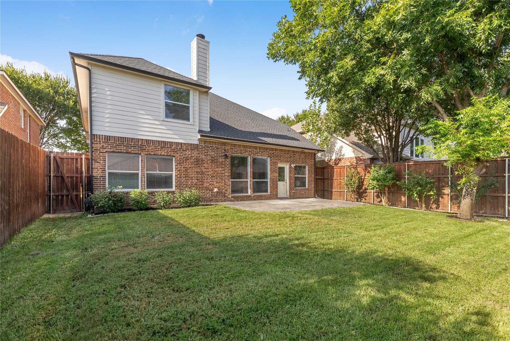 main property photo 29