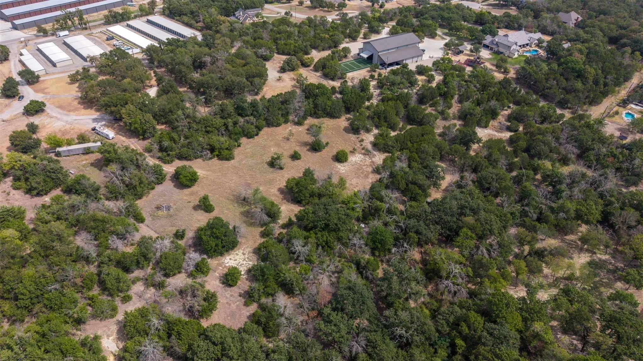 main property photo 23