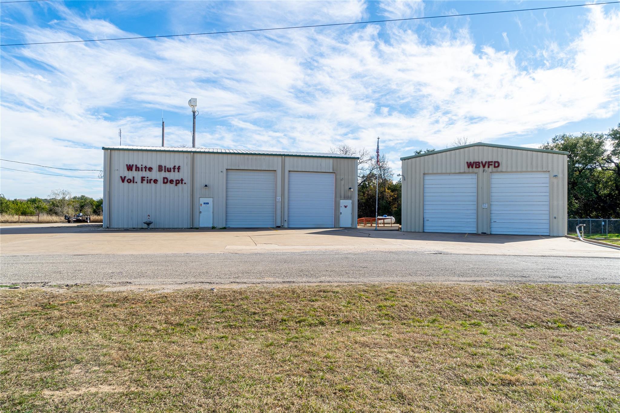 main property photo 29