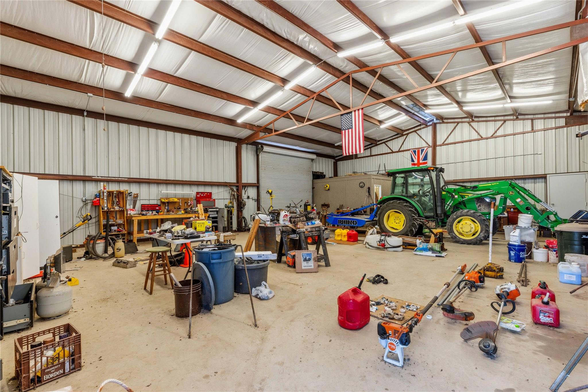 main property photo 35
