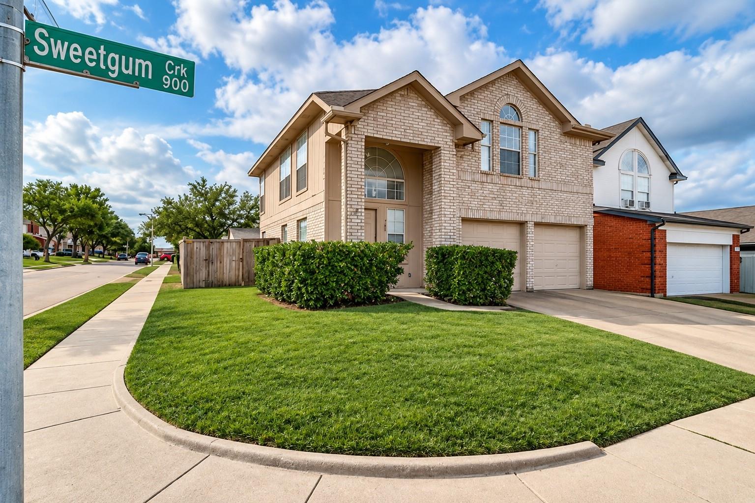 main property photo 23