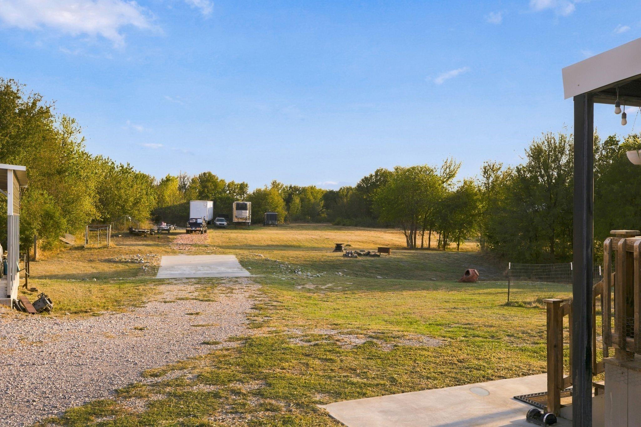 main property photo 39