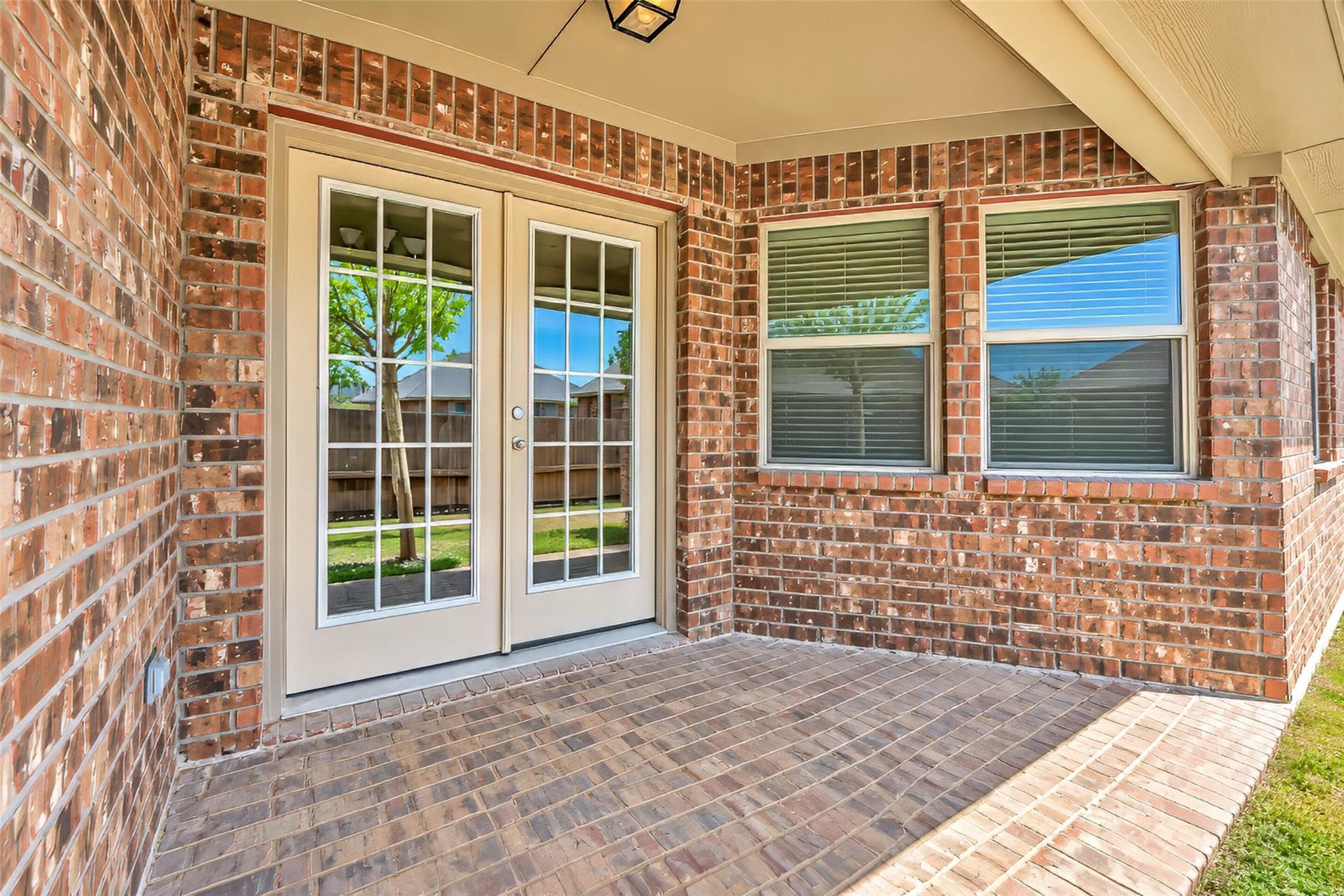 main property photo 35