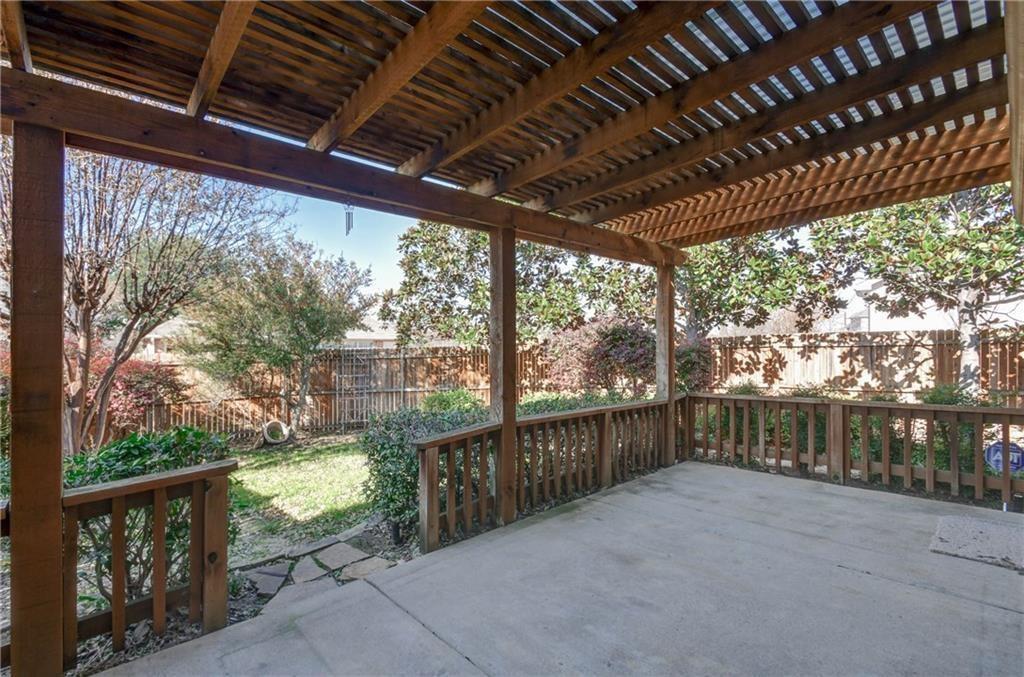 main property photo 30