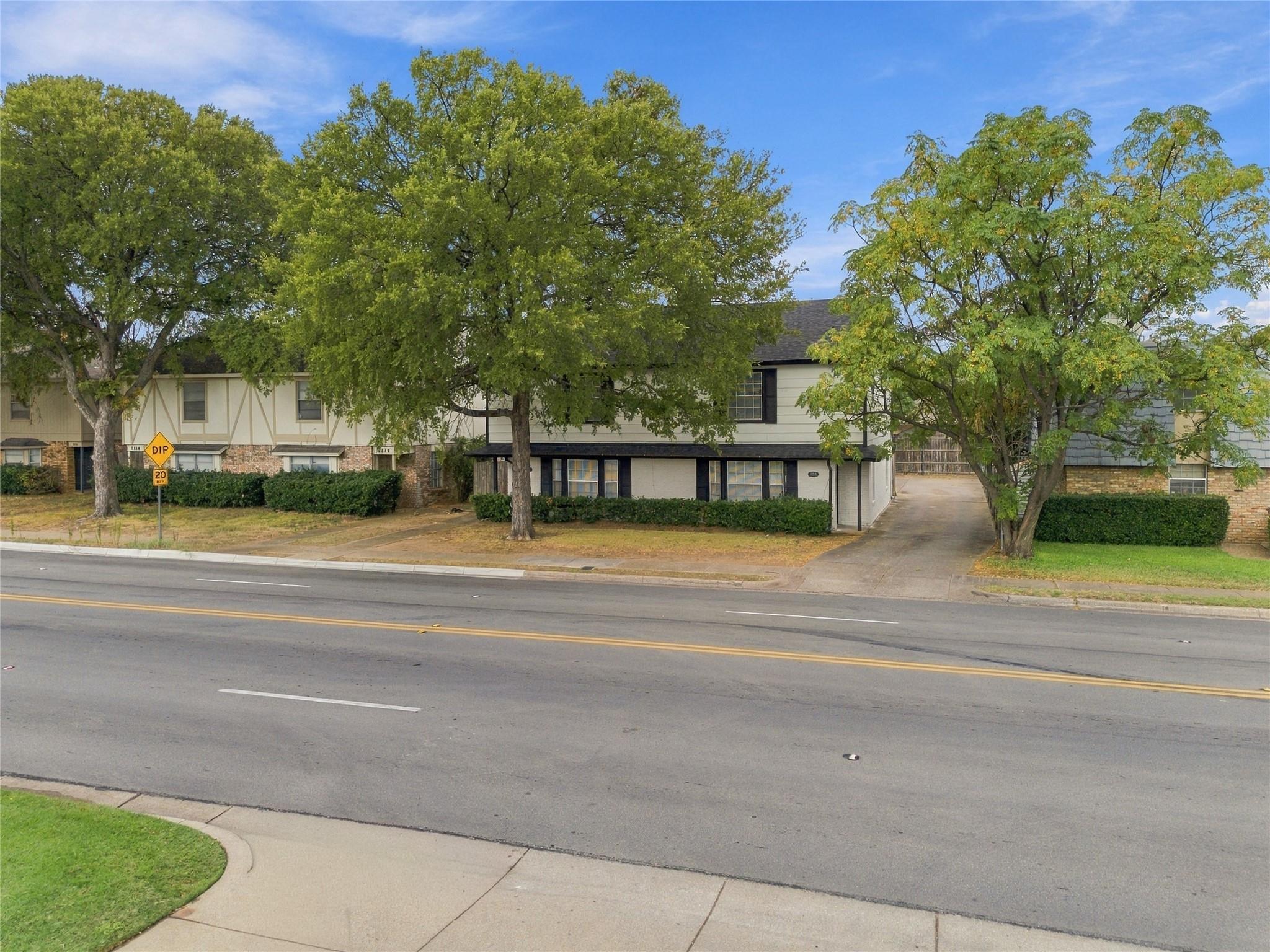 main property photo 33