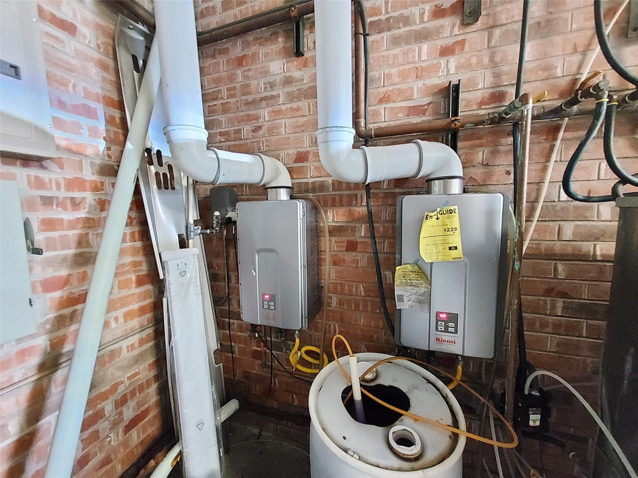 main property photo 9