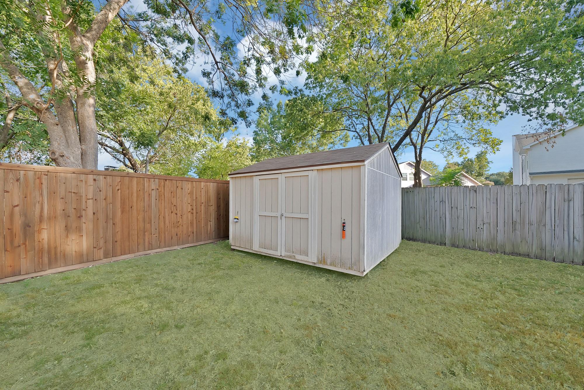 main property photo 33