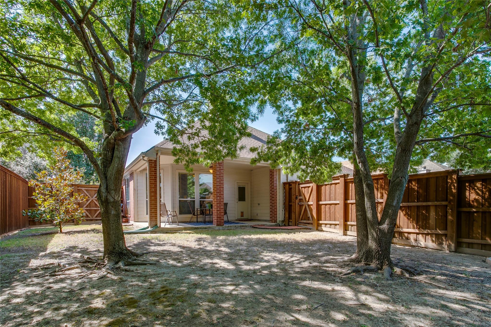 main property photo 38