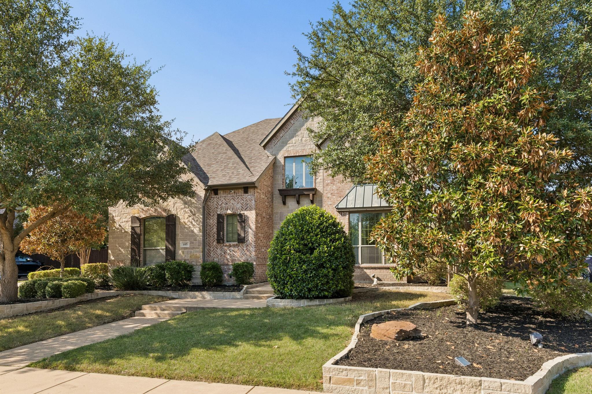 main property photo 2