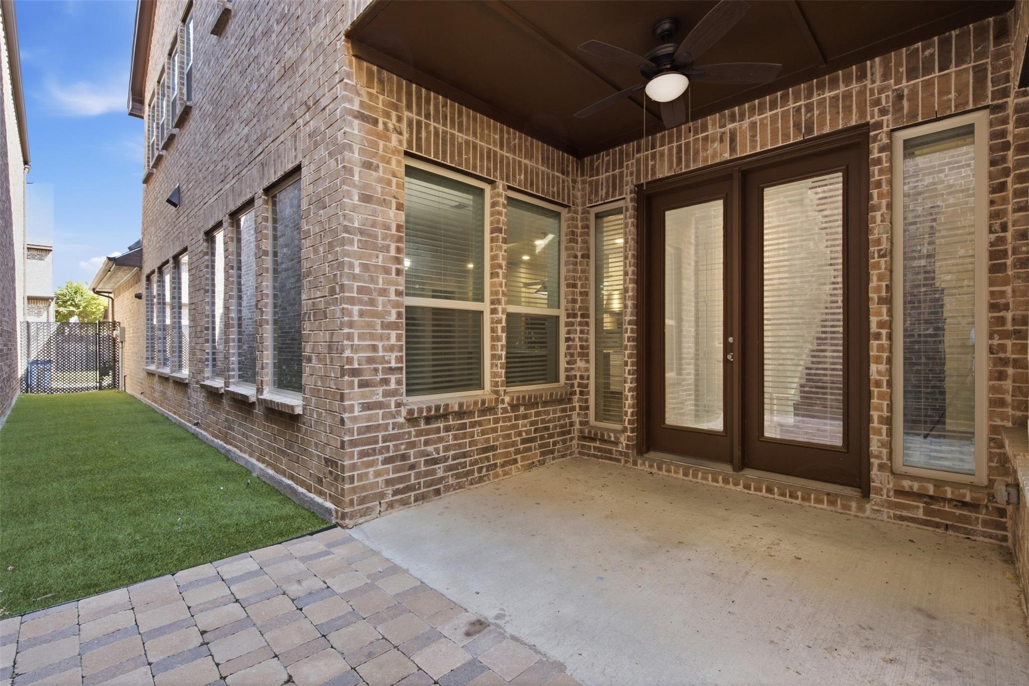 main property photo 21