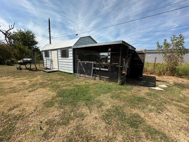 main property photo 25