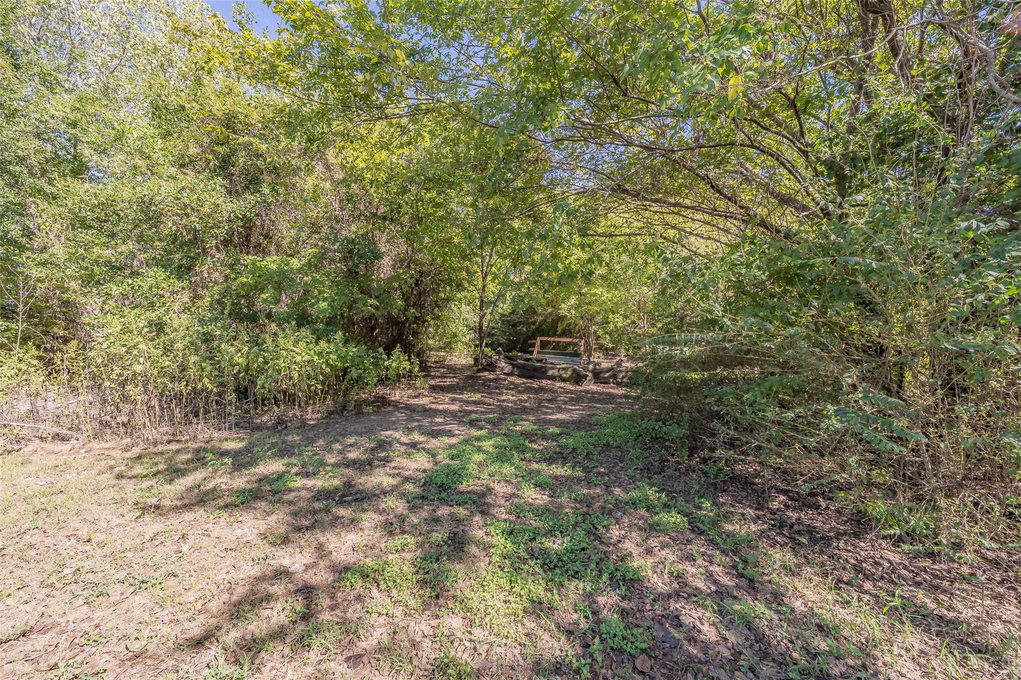 main property photo 26