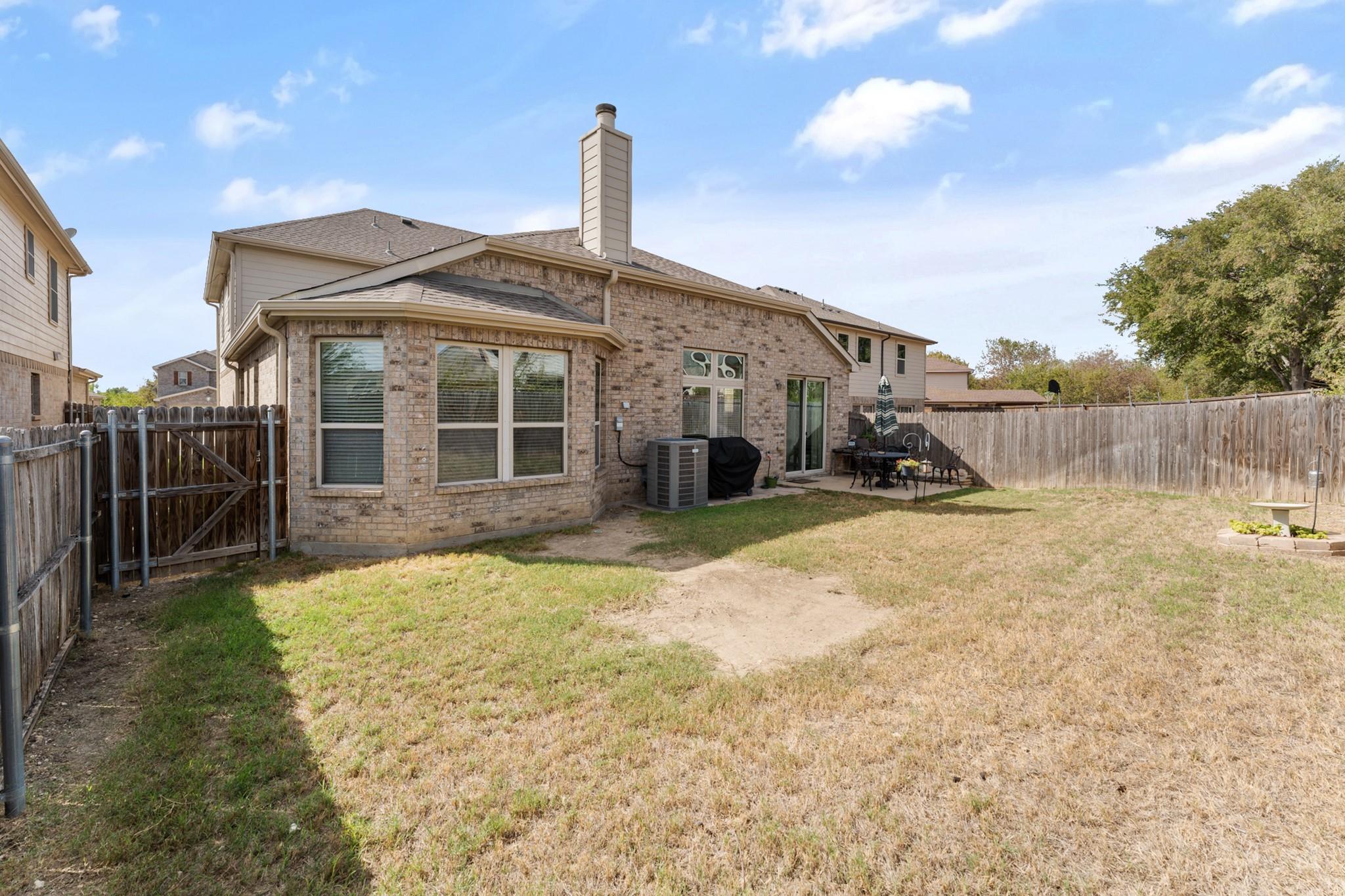 main property photo 27