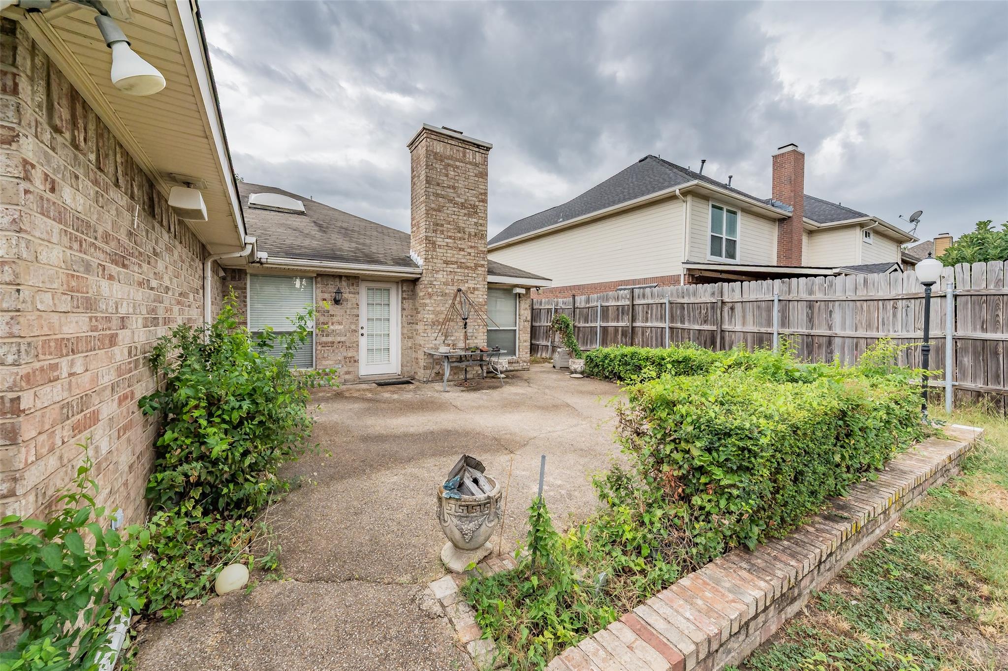 main property photo 21