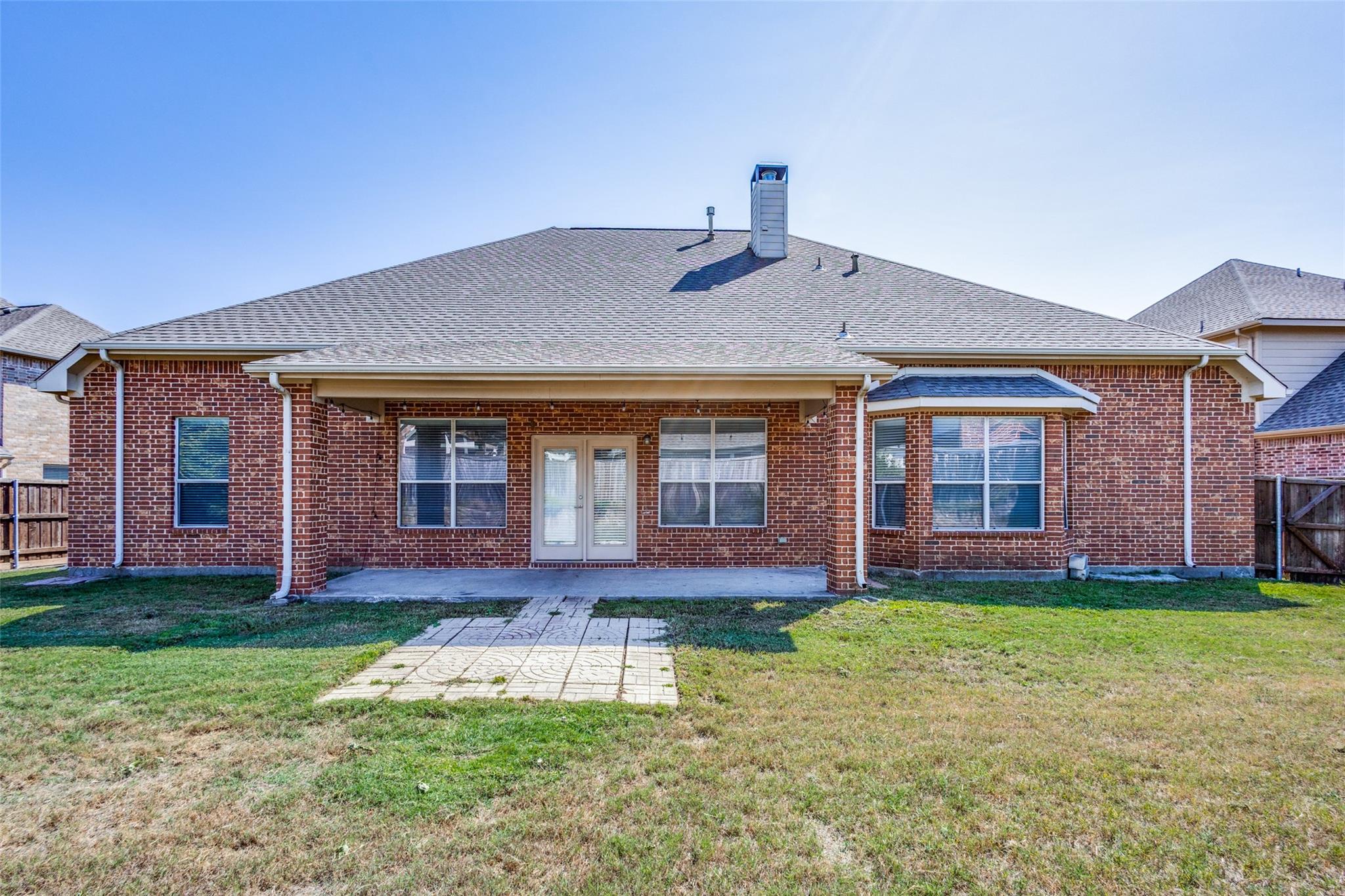 main property photo 24