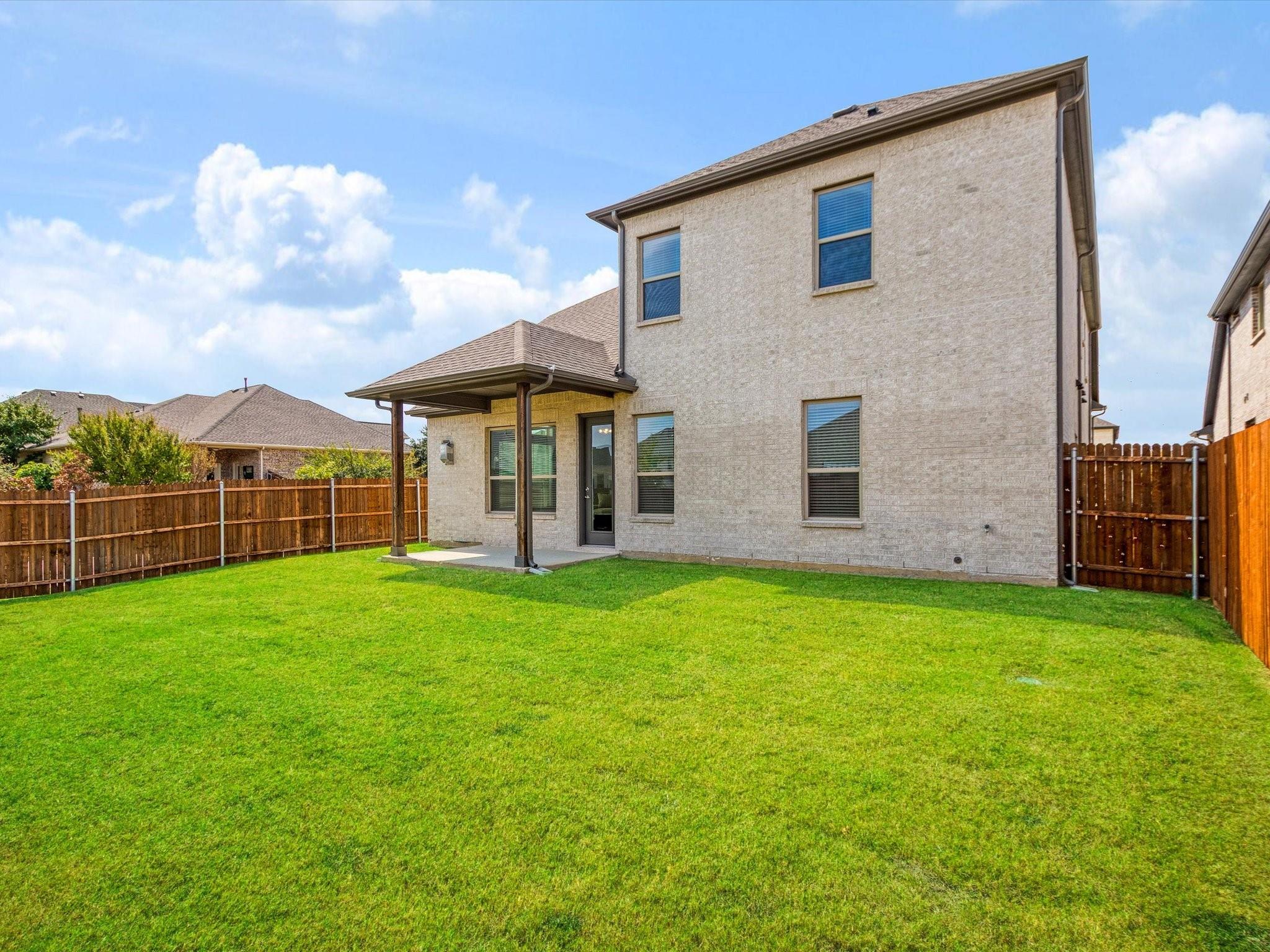 main property photo 29