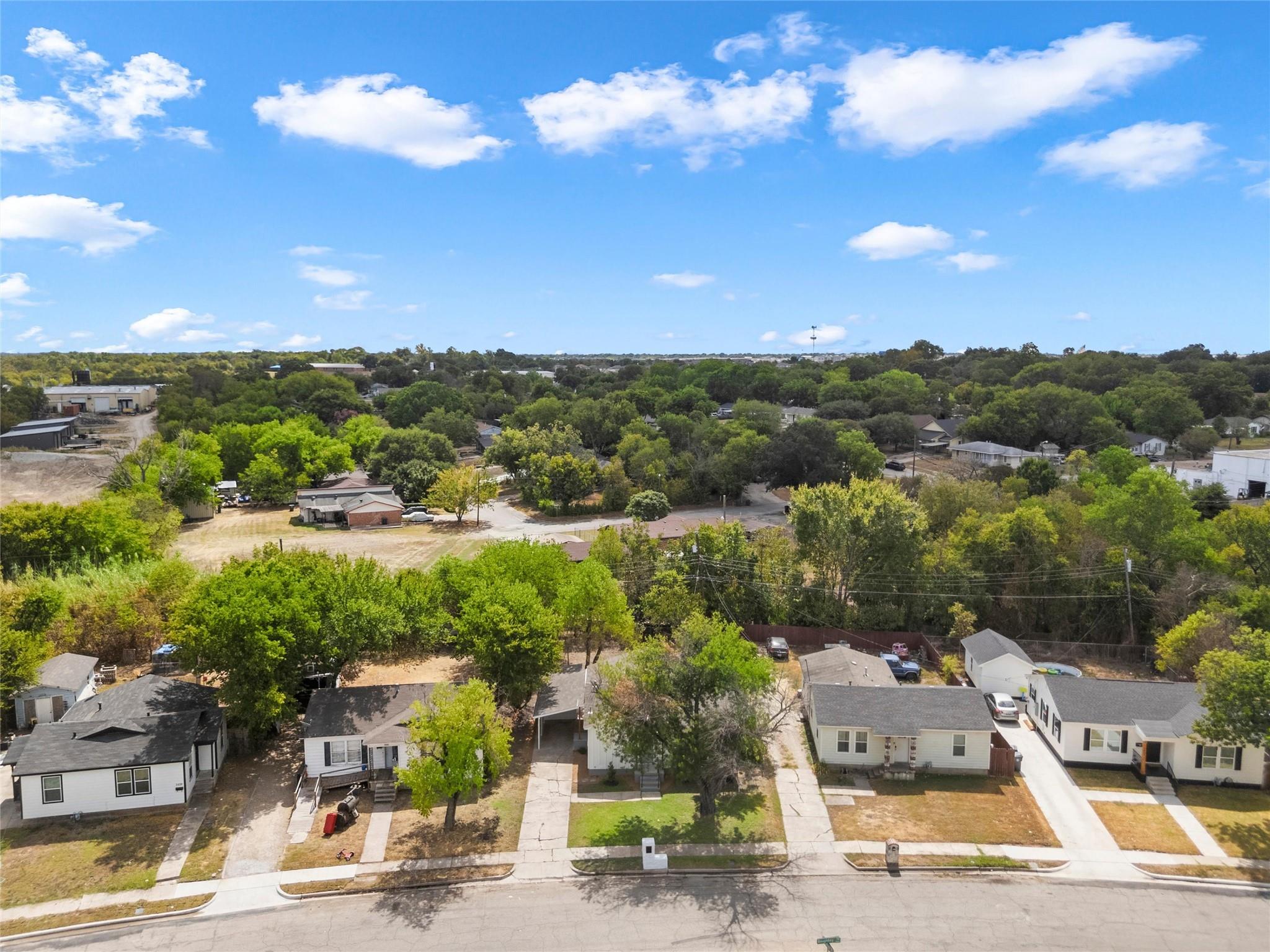 main property photo 29