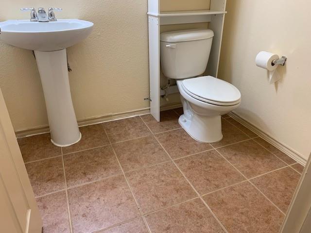 main property photo 7