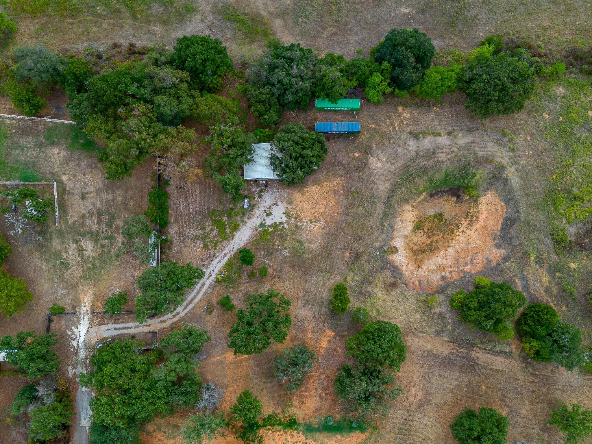 main property photo 10