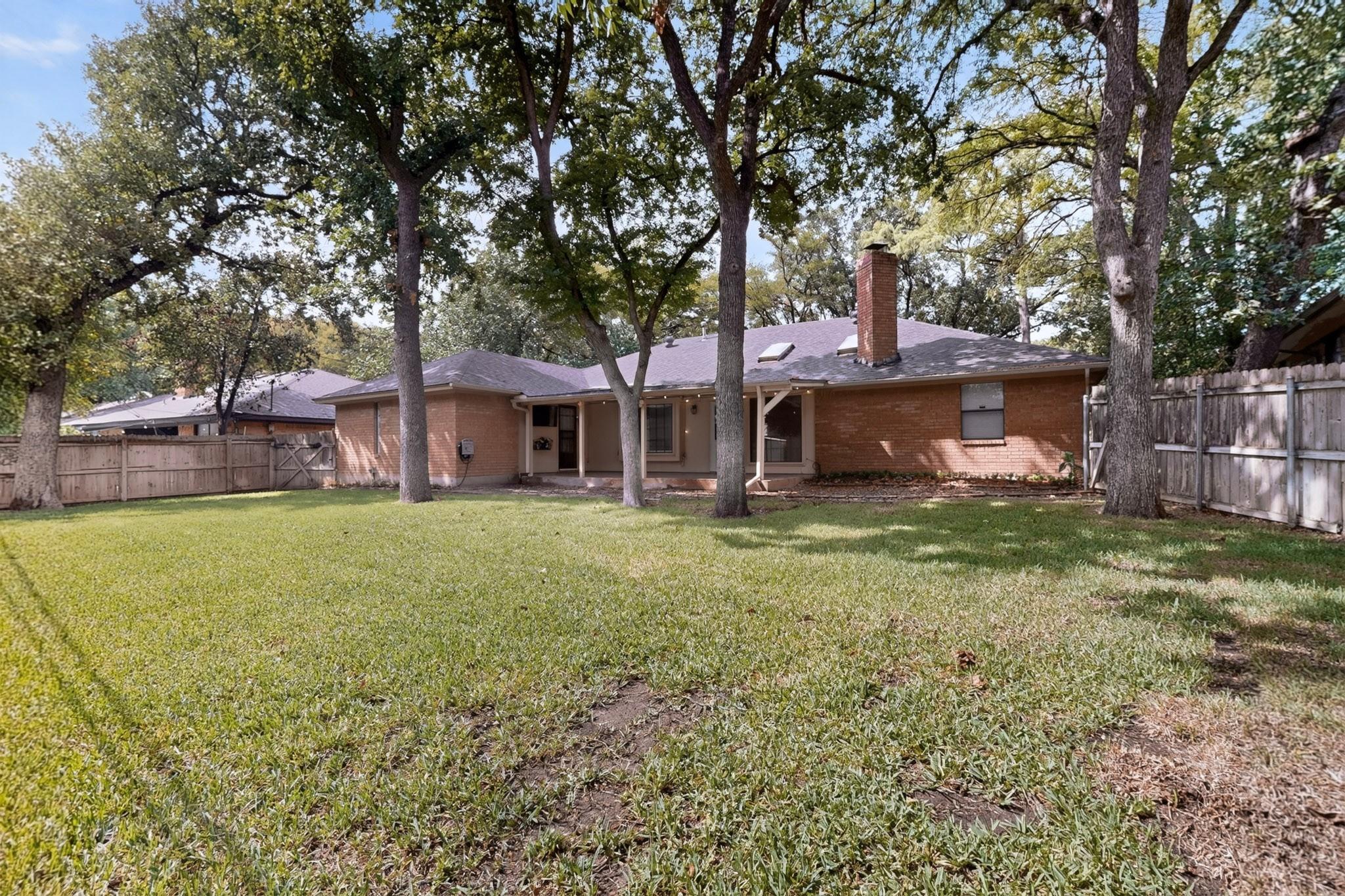 main property photo 35