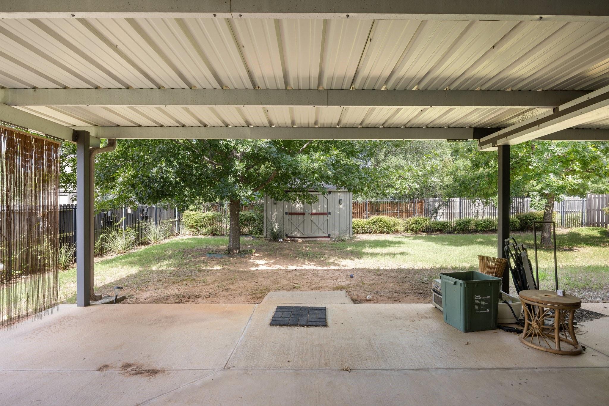 main property photo 22