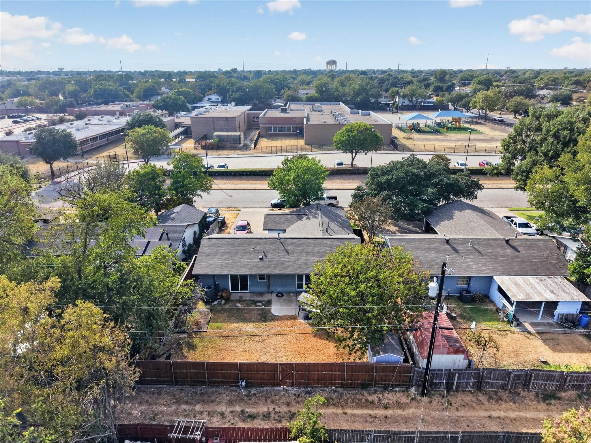 main property photo 24