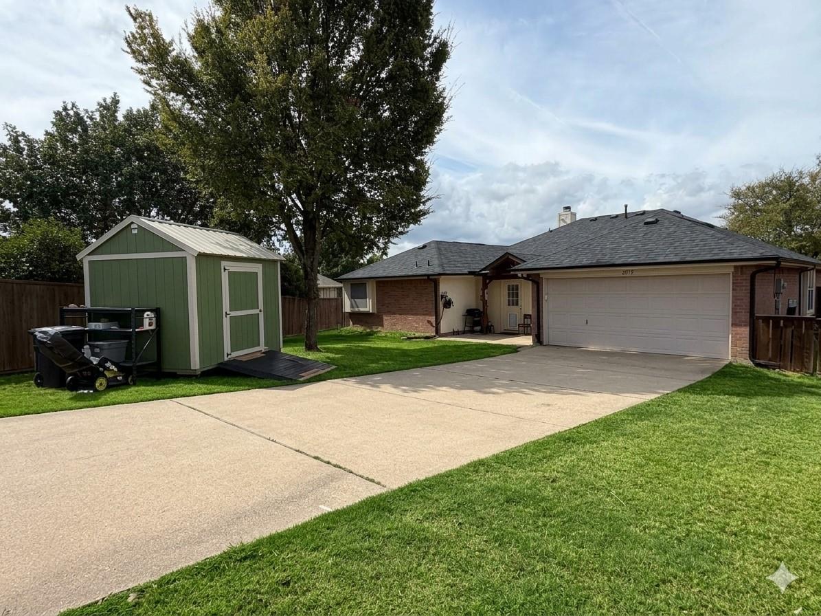 main property photo 22