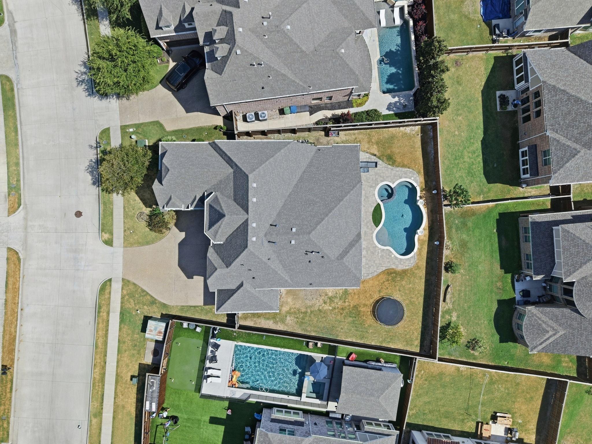 main property photo 35