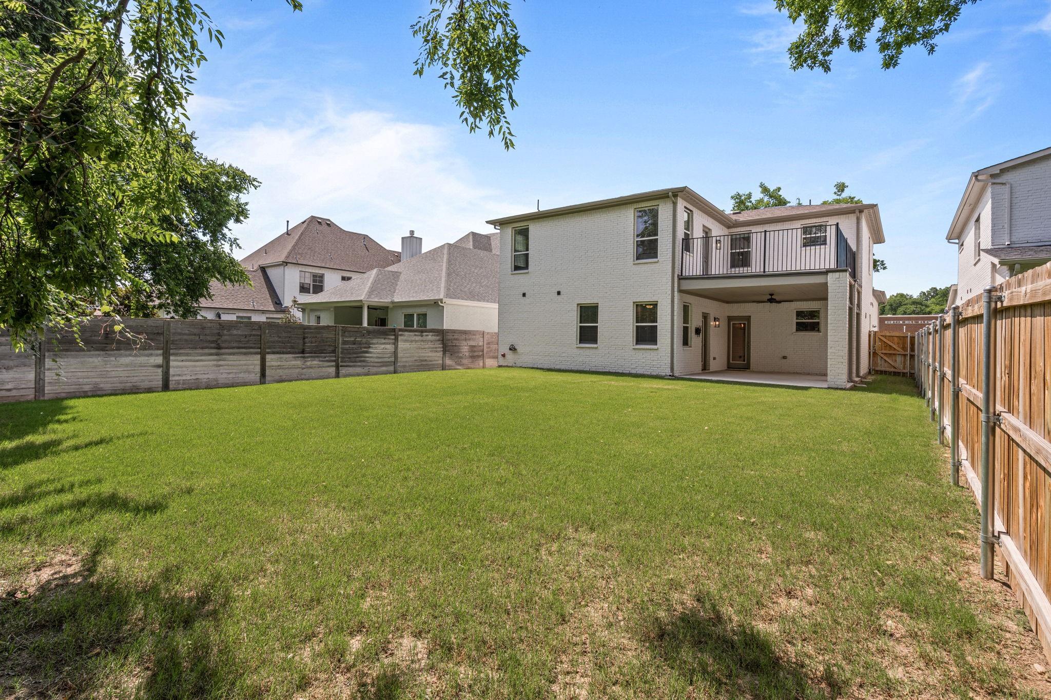 main property photo 33