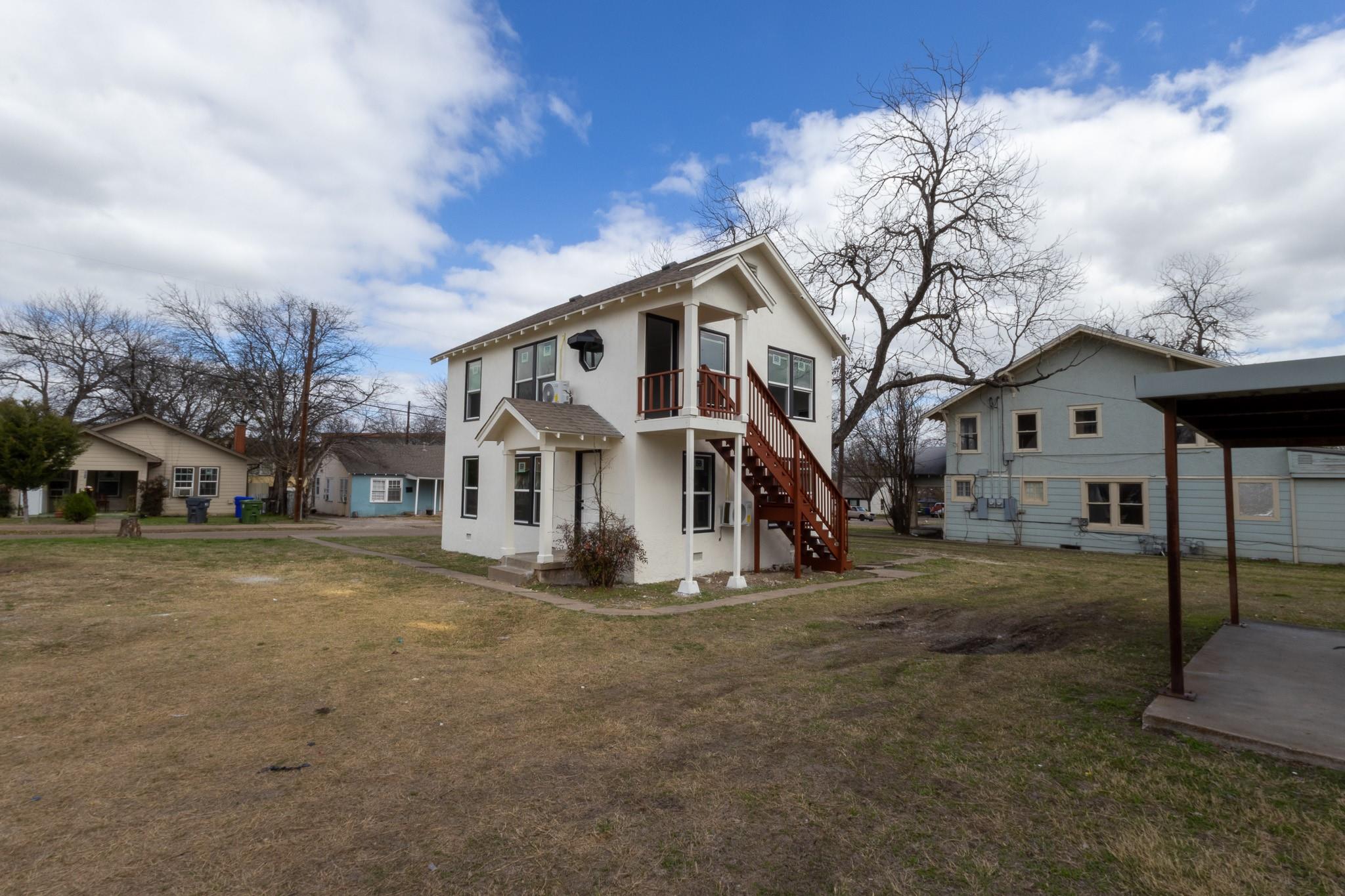 main property photo 2