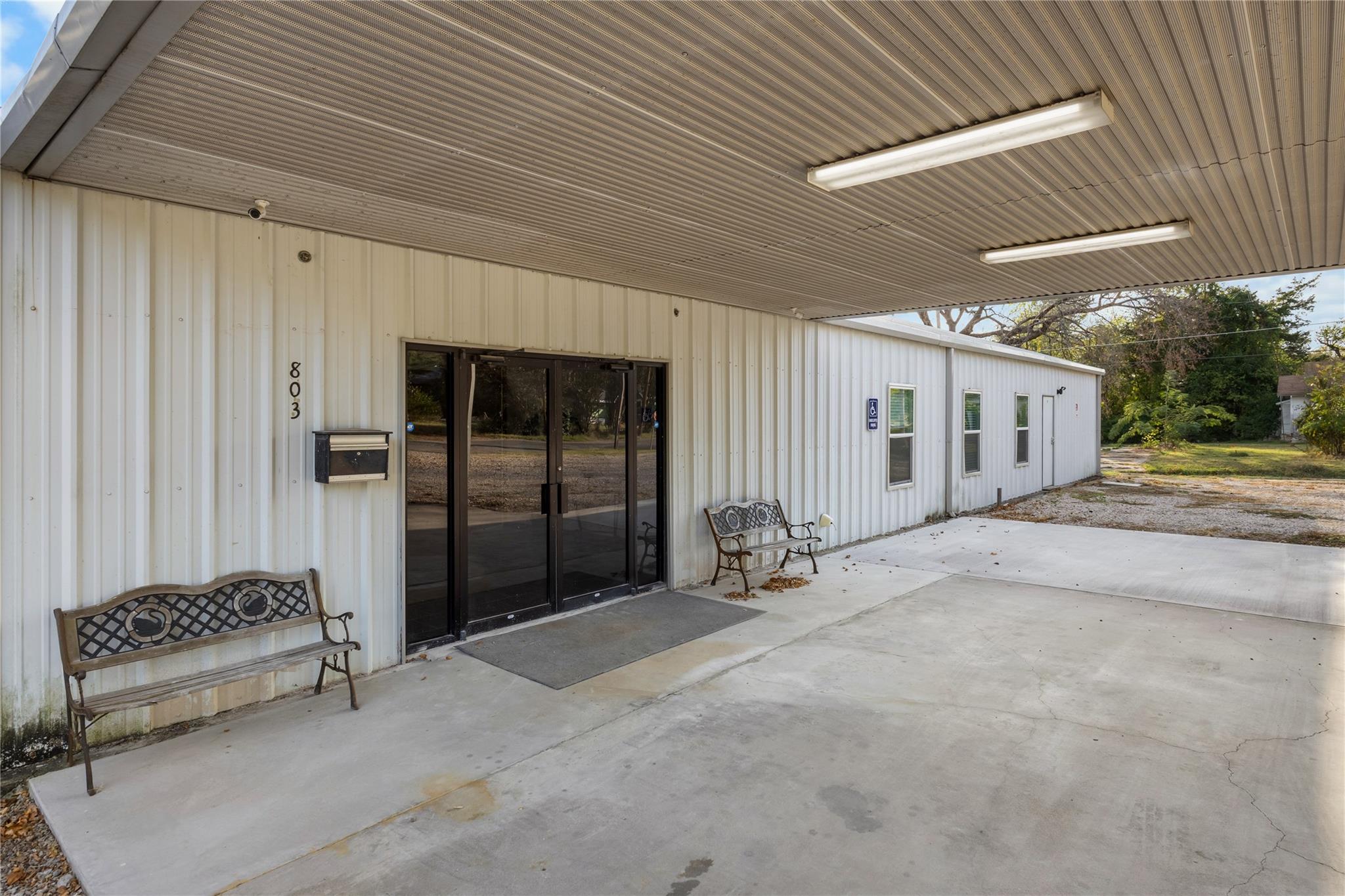main property photo 2