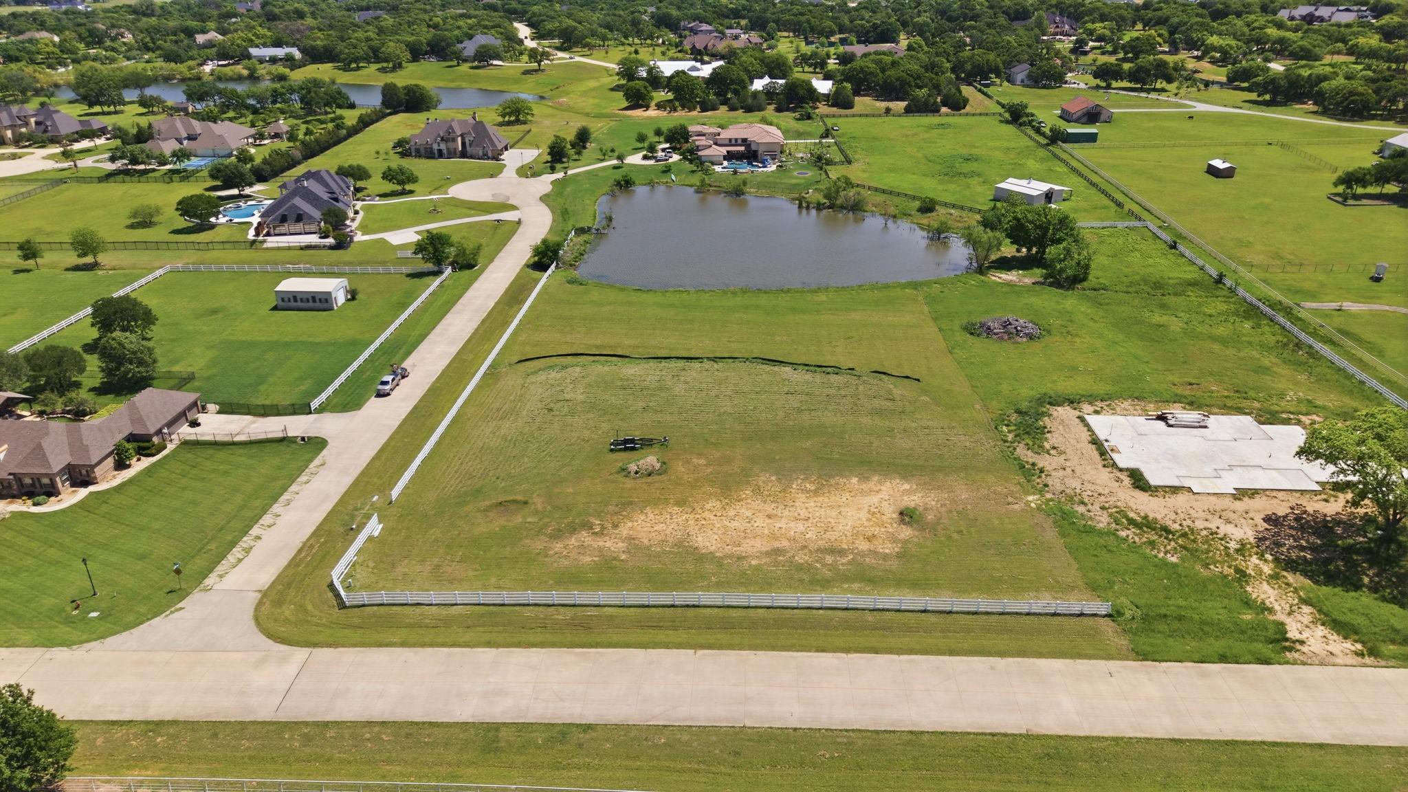 main property photo 8