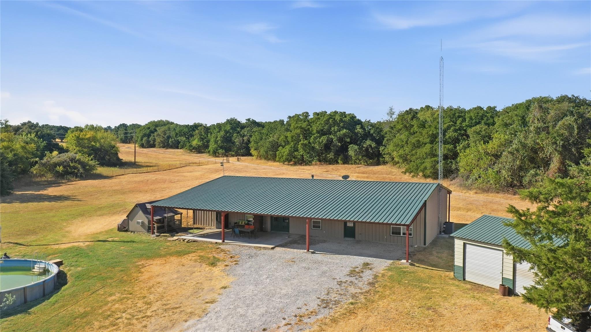 main property photo 15