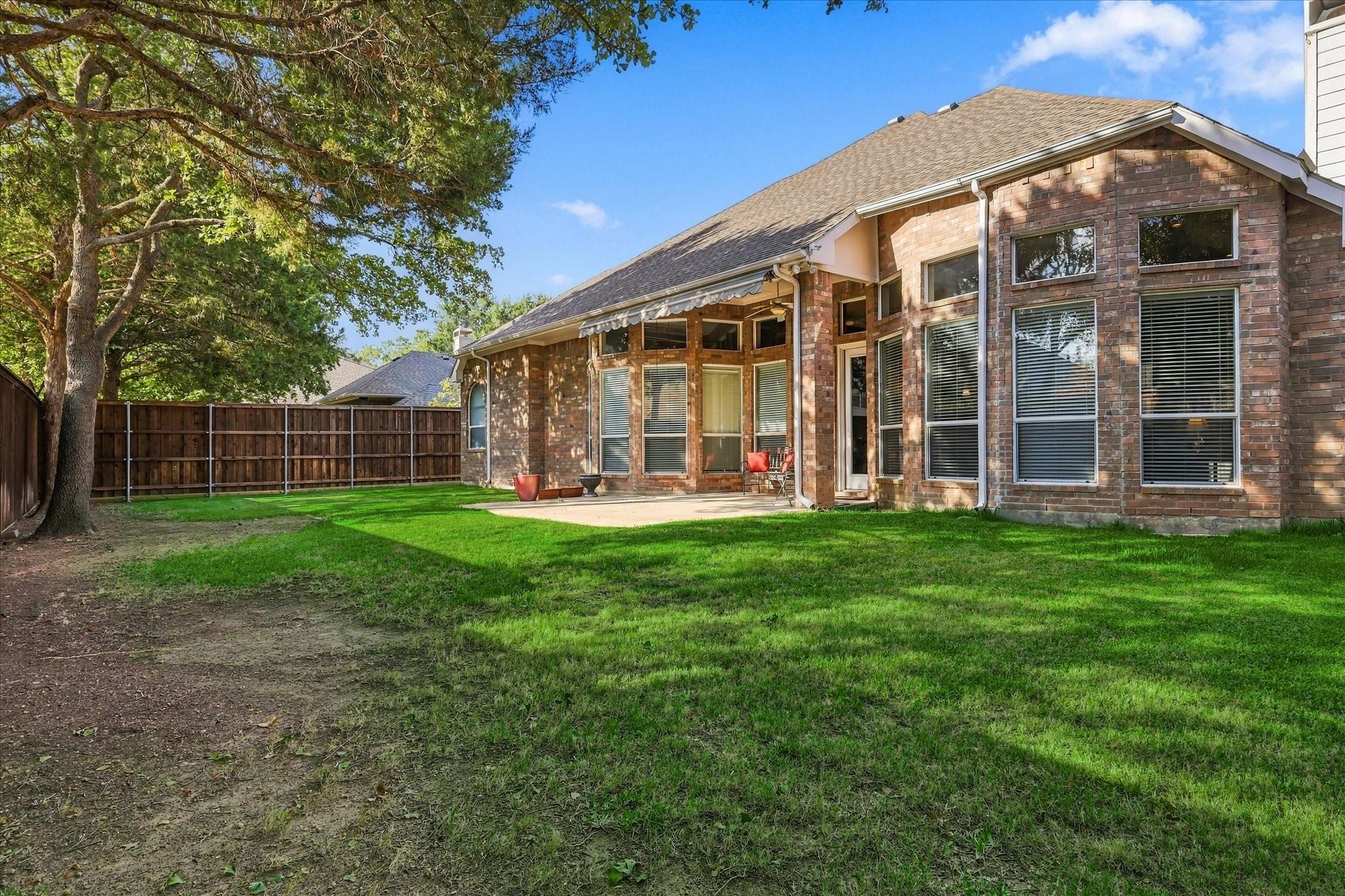 main property photo 31