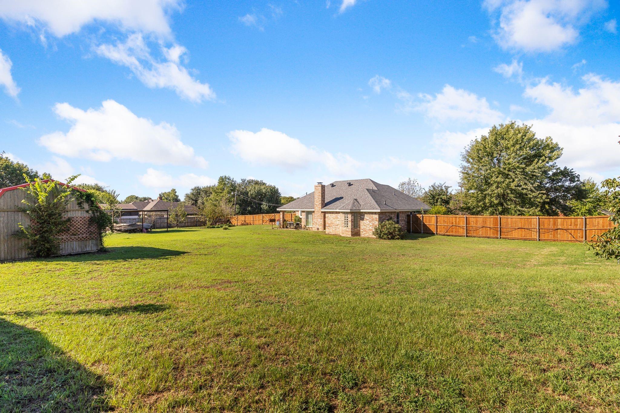main property photo 26