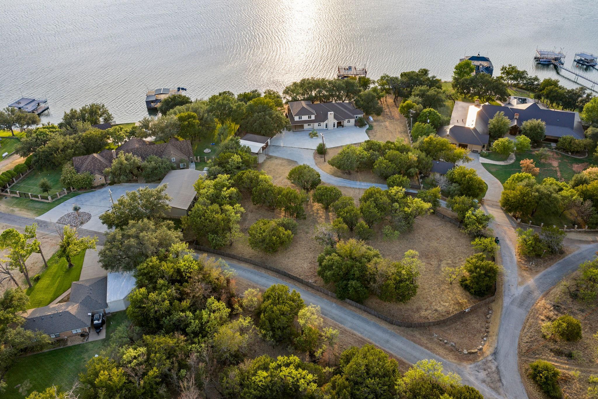 main property photo 38
