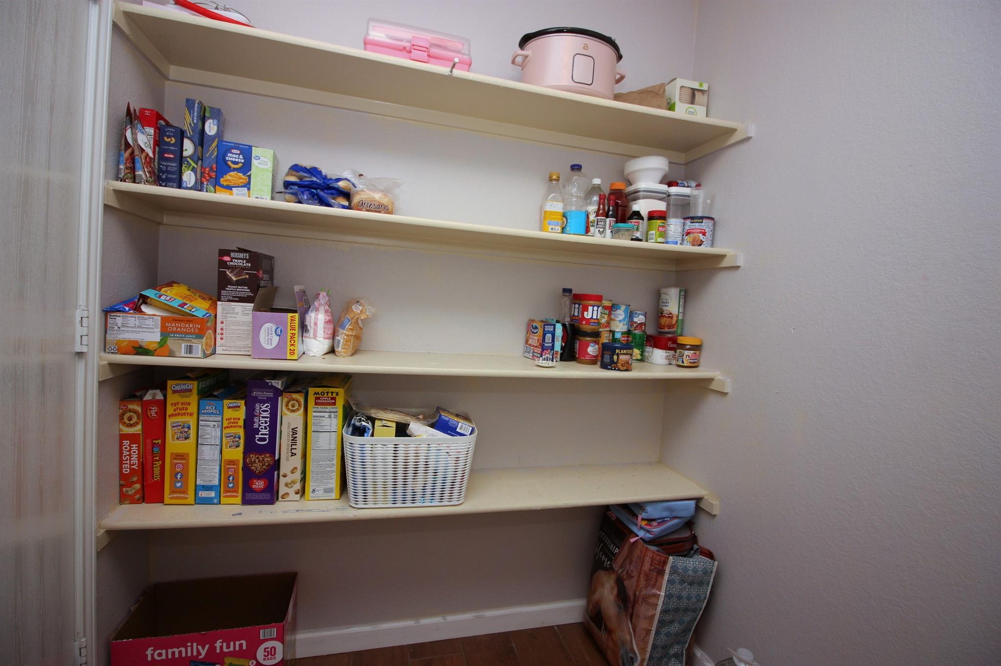 main property photo 24