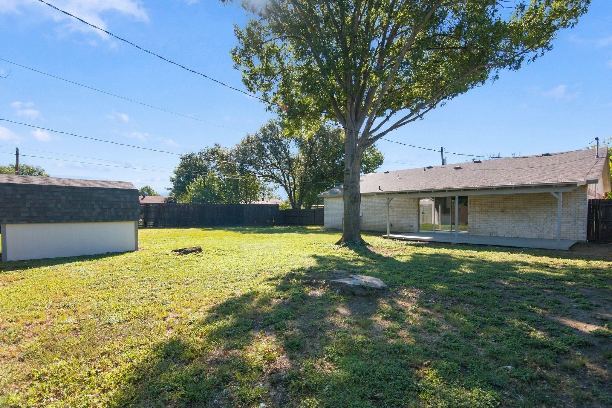 main property photo 23