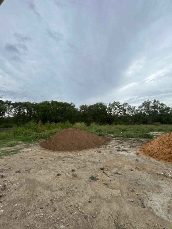 main property photo 11