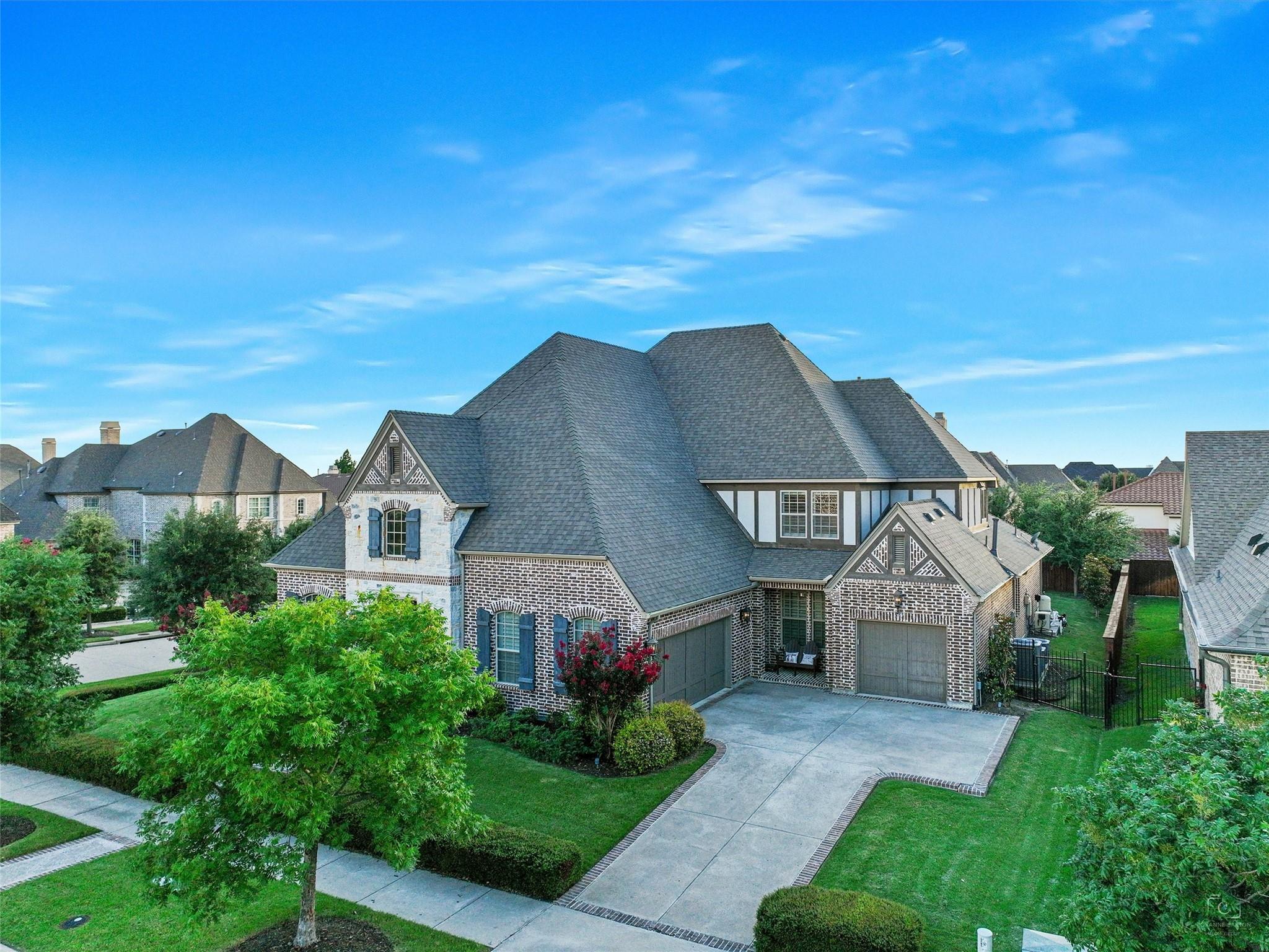 main property photo 29