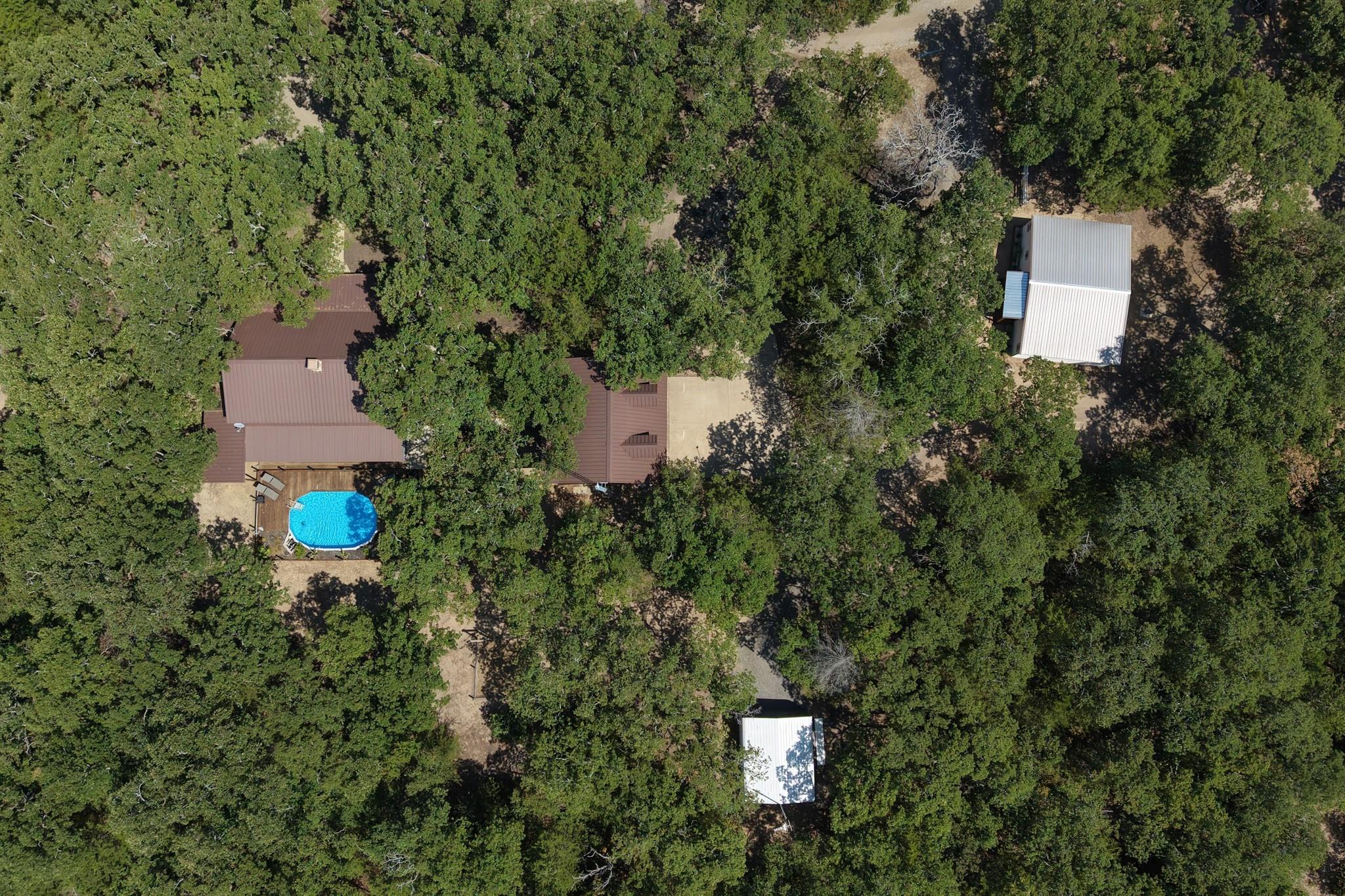 main property photo 37