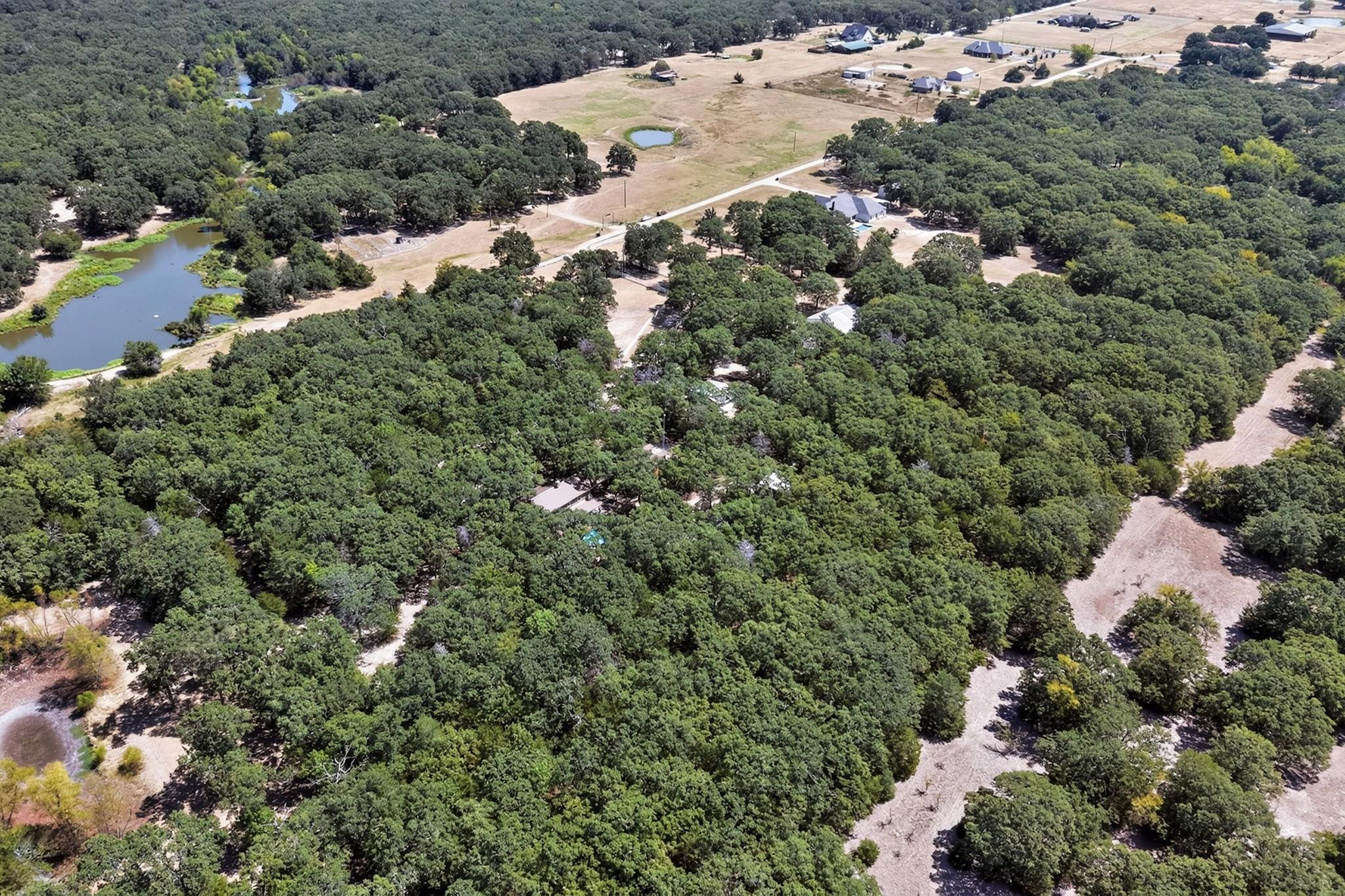 main property photo 39