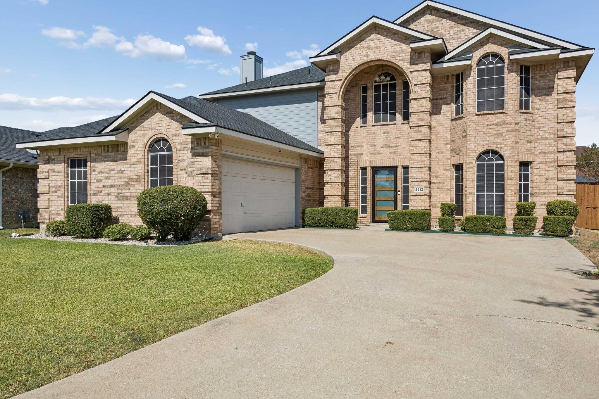 main property photo 1