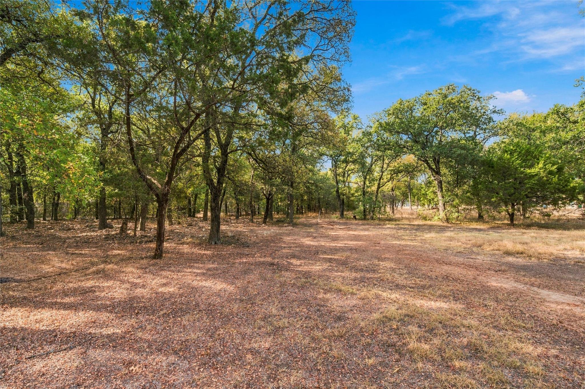 main property photo 24