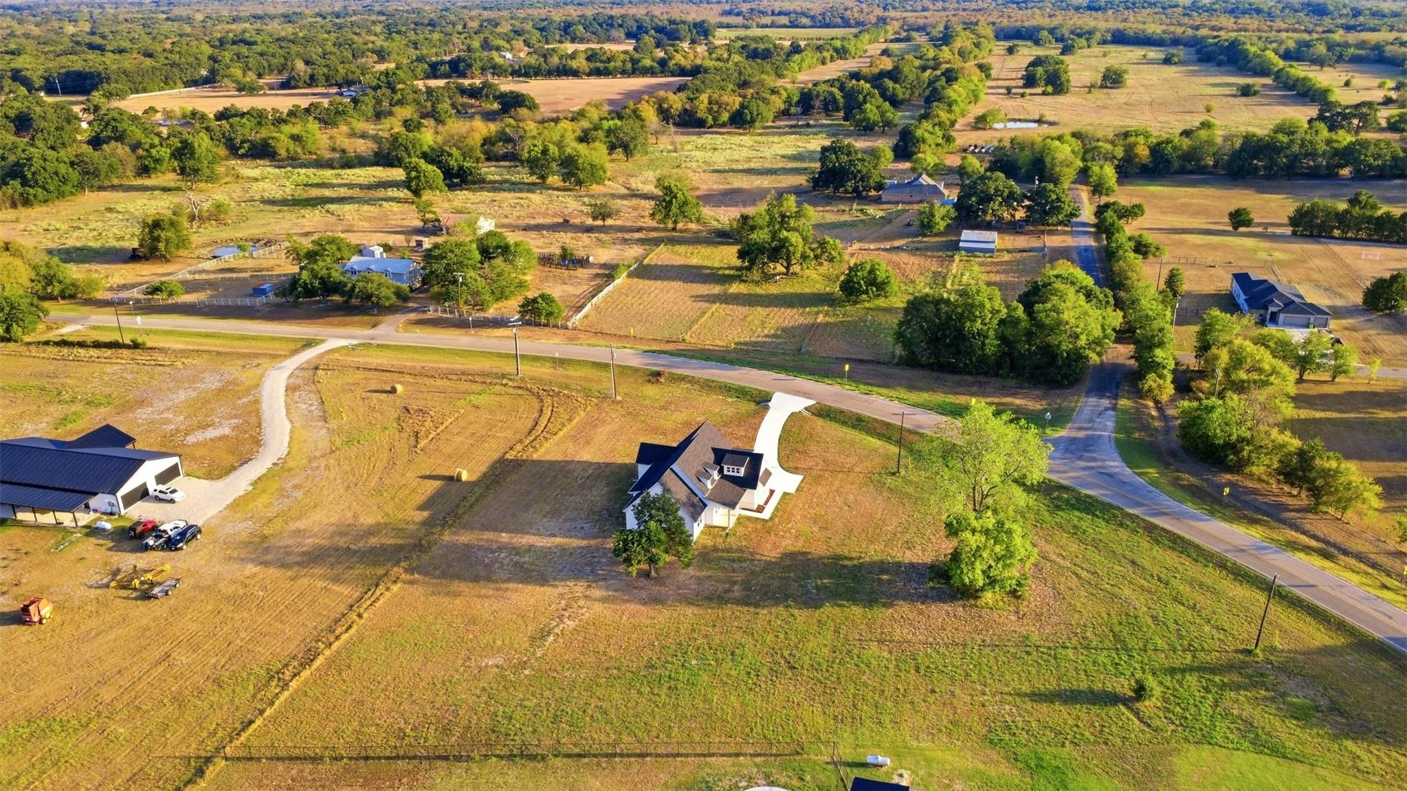 main property photo 26