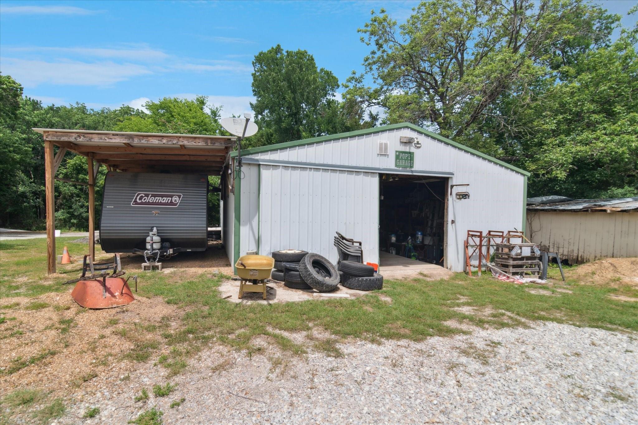 main property photo 22