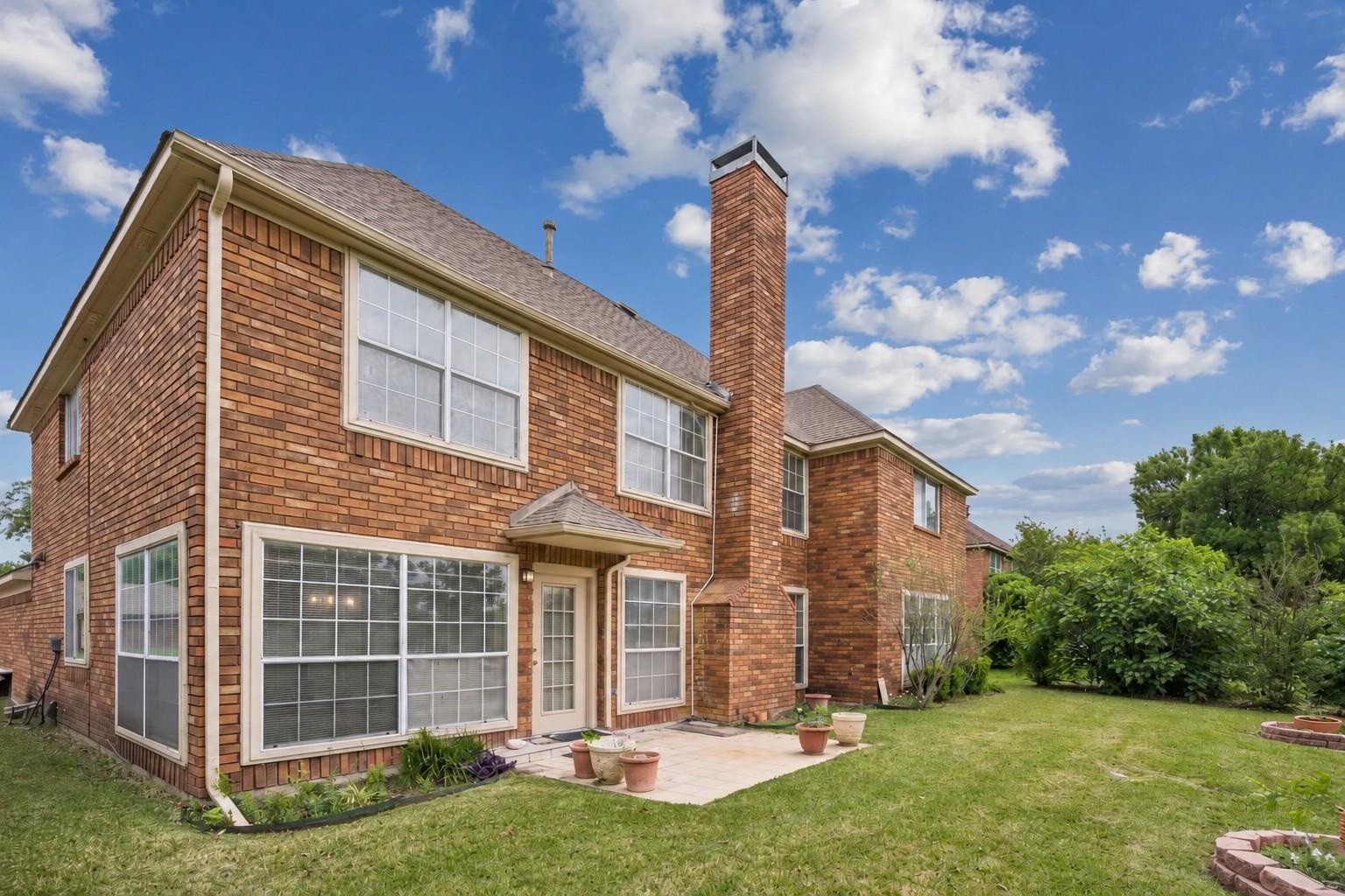 main property photo 32