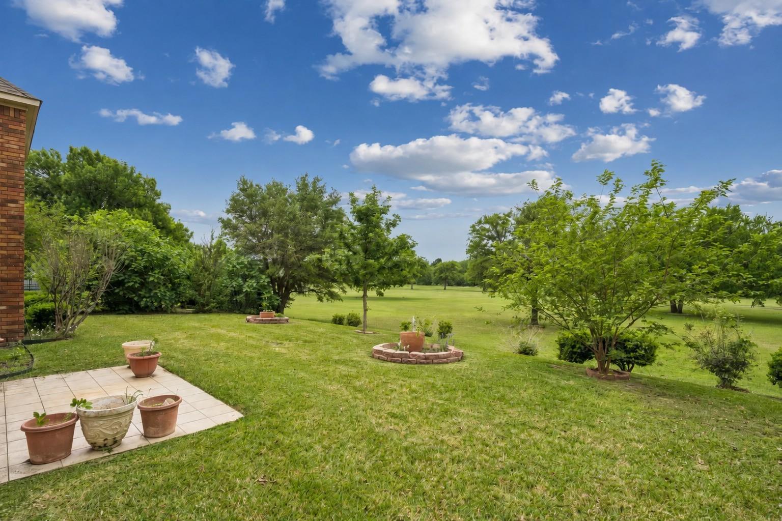 main property photo 34