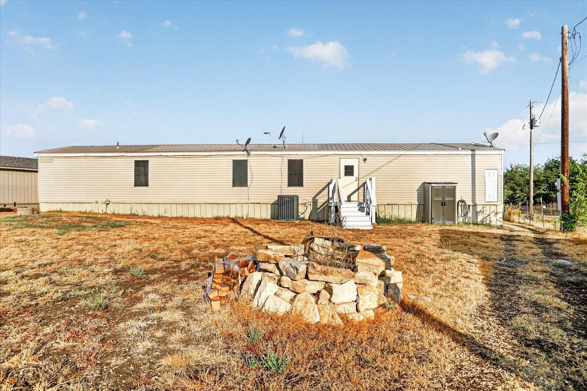 main property photo 34